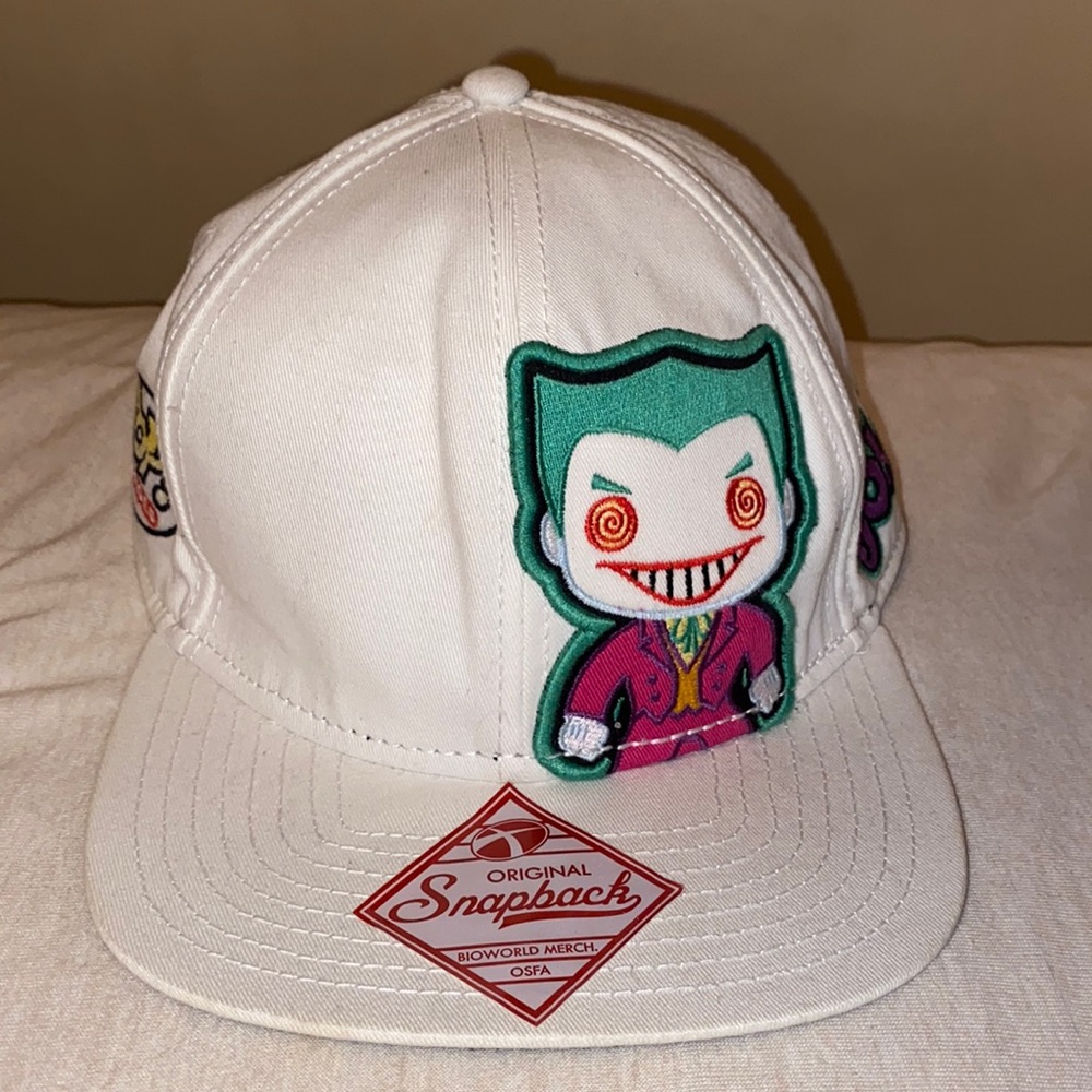 Vintage Cartoon Joker SnapBack flat-brim Hat (BRAND NEW, STICKER STILL ON)